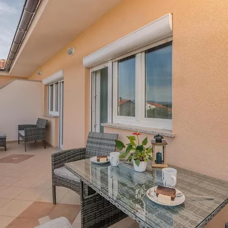 Luxury Lure Apartman Krk Town