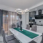 Luxury Lure